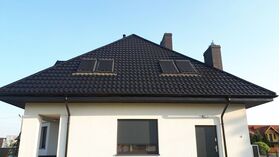 Store pare-soleil pour fenêtre de toit FAKRO, Artens et OptiLight
