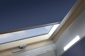 FAKRO ARF | Store occultant pour les fenêtres de toit FAKRO ✓ Compatible avec ARTENS et OptiLight