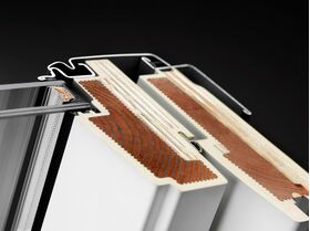 Fenêtre triple vitrage VELUX GLU-B 0064 | Finition EverFinish - Le blanc éternel