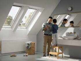 Fenêtre triple vitrage VELUX GLU-B 0061 | Finition EverFinish - Le blanc éternel