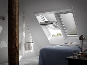 Fenêtre de toit  VELUX GGU 0070 | Finition EverFinish - Le blanc éternel