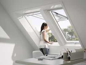 Fenêtre de toit VELUX GPU 0066 | Finition EverFinish - Le blanc éternel