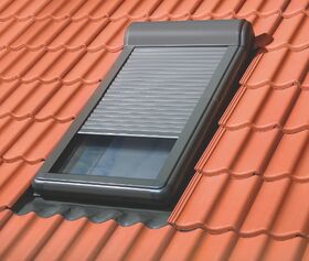 FAKRO ARZ Z-Wave | Volet roulant électrique pour les fenêtres de toit FAKRO ✓ Compatible avec ARTENS et OptiLight