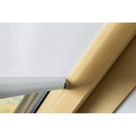 FAKRO ARS | Store tamisant pour les fenêtres de toit FAKRO ✓ Compatible avec ARTENS et OptiLight