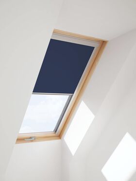 Store bleu pour fenêtre de toit