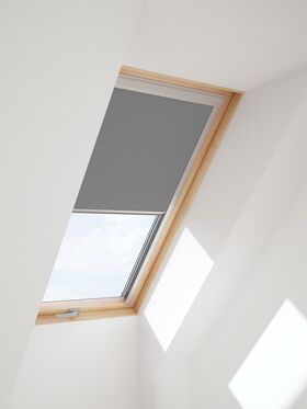 Store graphite pour fenêtre de toit FAKRO